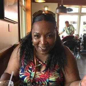 Meet your Posher, Loretta